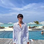 Doyoung Instagram - 모히또에 다녀왔어요☺️ Le Meridien Maldives Resort & Spa