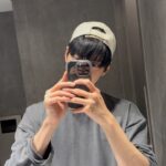 Doyoung Instagram – 🪞😉