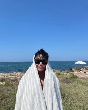 Doyoung Instagram - 🏊🏻‍♂️😎

#DGAltaSartoriaxDOYOUNG
#DGxDOYOUNG
