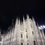 Doyoung Instagram - 🇮🇹✨ Piazza del Duomo (Milano)