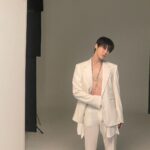 Doyoung Instagram - 밀라노에서 만나☺️