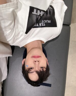 Doyoung Instagram - NCTzen Indonesia
Terima kasih banyak untuk kemarin dan hari ini
Berkat NCTzen Indonesia, kami bisa memperlihatkan penampilan yang terbaik. Terima kasih banyak, sudah bersama kami dari mulai sampai konser berakhir. Kami pasti akan datang lagi dan menunjukan penampilan yang lebih baik. NCTzen Indonesia, sekali lagi terima kasih banyak ya~

Cipung cute…