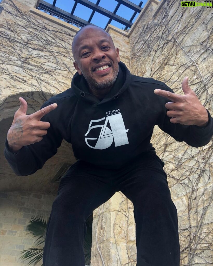 Dr. Dre Instagram - feeling myself today