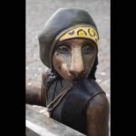 Dregen Instagram - I am, of course flattered and greatful, but also a bit shocked to be honest! ☺️Thank you Emma Ströde Falk for crafting this bronze sculptor and thank you Nässjö and the renewed train station for letting me lurk around 24/7. ✖️♥️ Nässjö Centralstation