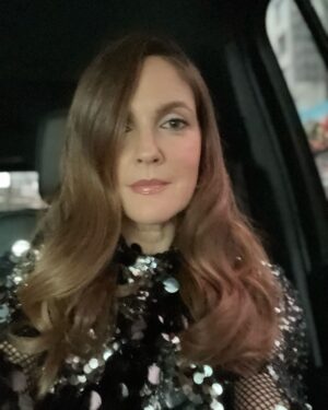 Drew Barrymore Instagram - Grammys @recordingacademy
Hair @mrdanielhowellhair
Makeup @debraferullomakeup 
Styled by @_leeharris_ 
Dress @tomford
Bag @rogervivier 
Jewelry @lorraineschwartz
Shoes @maisonvalentino