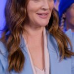 Drew Barrymore Instagram - The Countdown to Super Bowl LVIII Starts Now! Let’s start celebrating our favorite game day traditions! What are yours? I like tailgate chili! #100DaystoSuperBowl @cbstv @cbssports @paramountplus @nicksportstv