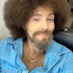 Drew Barrymore Instagram - Halloween at @thedrewbarrymoreshow @bobross_thejoyofpainting #BobRoss @people Hair @mrdanielhowellhair Makeup @llgulino Costume @_leeharris_ @matthewkilgore @neffnyc 📸 @ashbeann