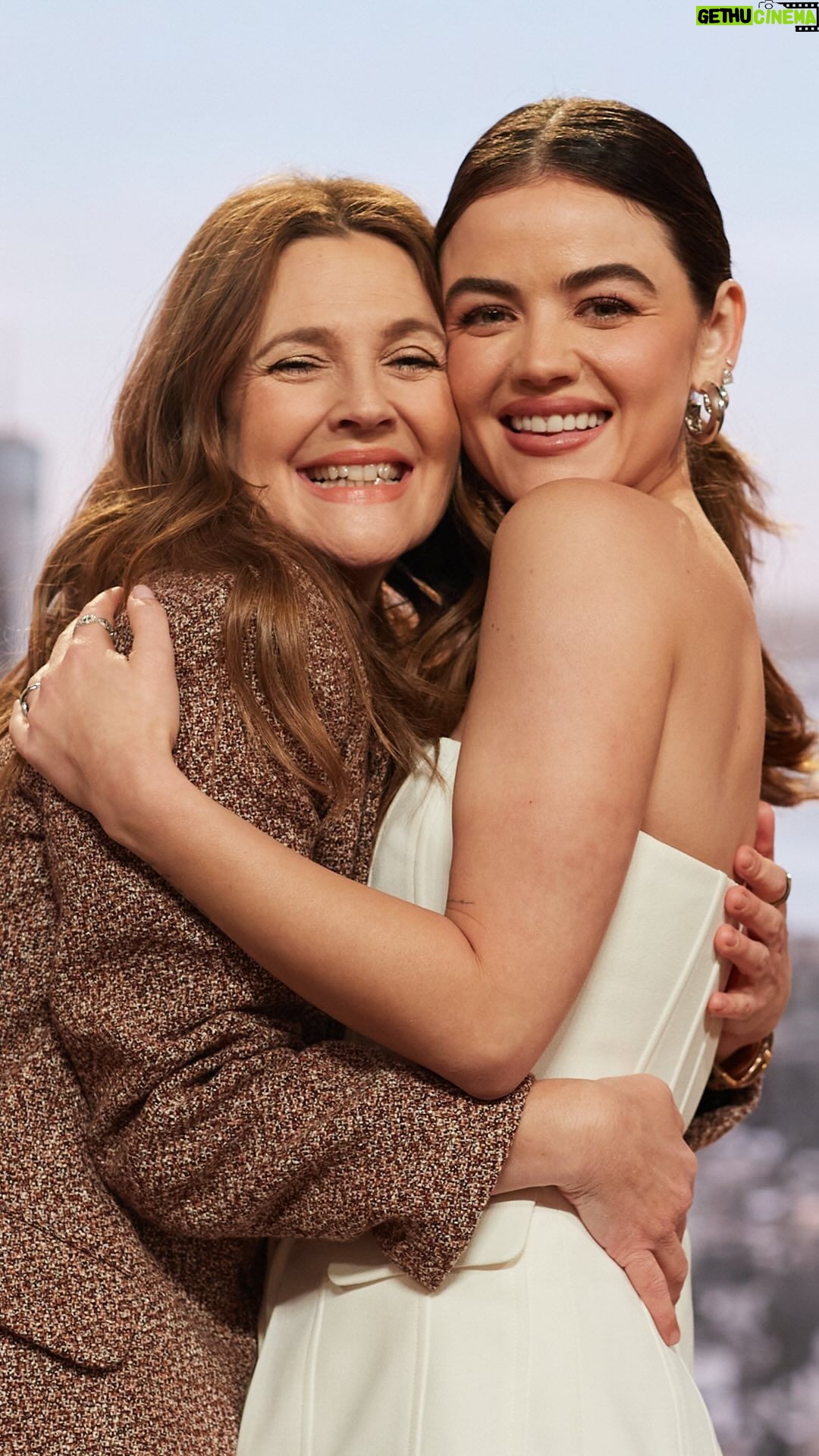 Drew Barrymore Instagram - @lucyhale opens up about her two-year sobriety journey 💛 Tune in TOMORROW for more. Link in bio to find out how to watch.