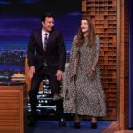 Drew Barrymore Instagram – I love you @jimmyfallon @fallontonight 

Hair by @mrdanielhowellhair
Makeup by @llgulino 
Styled by @_leeharris_ 
Wearing head to toe @maisonvalentino

📸 Rosalind O’Connor/NBC