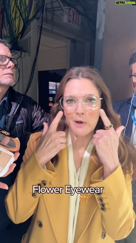 Drew Barrymore Instagram - I wear clip on earrings and Flower Eyewear every day on @thedrewbarrymoreshow! Flower Eyewear is available at @walmart Vision Centers and at @atollesopticiens. These glasses are the “Jess” frames!