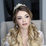 Drew Catherine Instagram - A fun bridal glamour look with @katerinarapoportinc ! She did the amazing hair & make up, as well as the photos! Super talented woman! Should I do more looks like this ? Do you prefer my natural / no make up looks? Nails by @ann_hardrocknails Hair by @bellamihair #bridal#glam