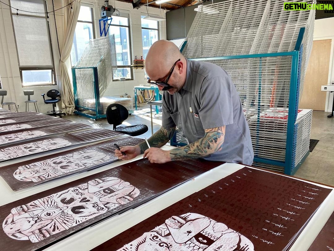 Dug One Instagram - 11/26 Print drop from HSAC Invitational Print project @ogmikegiant @morningbreath @mrjeremyfish @mrjeremyfish will be at HSAC to kick off the holiday season from12pm – 3:00pm on 11/26 Portion of the sale benefits @SFskateclub Collab print inspired by the work of @rickgriffindesigns video by @jeremymcnamara Haight Street Art Center