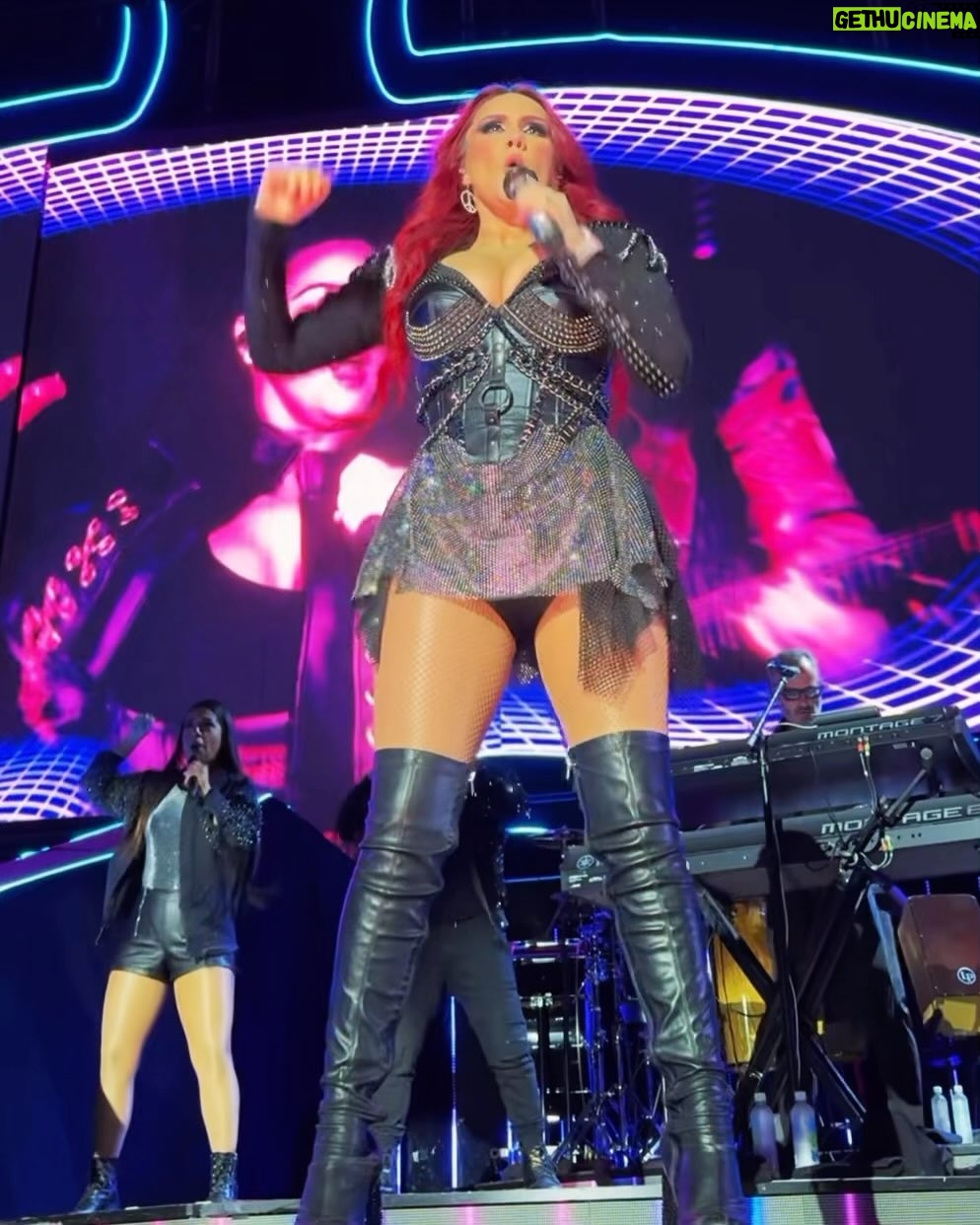 Dulce María Instagram - - hoy hacemos historia aquí 🇲🇽 nos vemos en un ratito Foro Sol! #SoyRebeldeTour @dulcemaria ☮️ // 📸 Photos by me Mexico City, Mexico