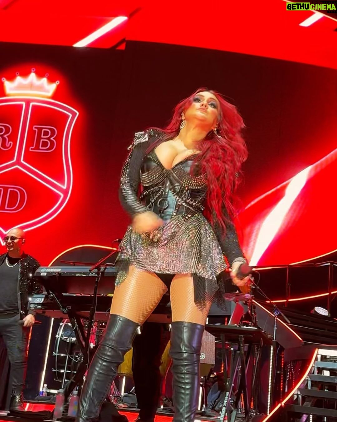 Dulce María Instagram - - hoy hacemos historia aquí 🇲🇽 nos vemos en un ratito Foro Sol! #SoyRebeldeTour @dulcemaria ☮️ // 📸 Photos by me Mexico City, Mexico
