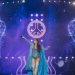 Dulce María Instagram - Obrigada Brasil !! Por todo su amor , por todo el amor que nos dan y personalmente por todo el apoyo y amor que me han dado durante todos estos años !! Todo lo que he vivido en su país y con ustedes ha marcado gran parte de lo que soy 🥹❤️🙌🏼 gracias por su música , su comida , su cultura , su calidez , su intensidad , su entrega . Dios los bendiga ! Hasta siempre 🇧🇷🇧🇷🇧🇷❤️🙌🏼🙏🏻 los amo mucho