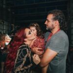 Dulce María Instagram - Los amo!! @pacoalvarezv Son mi vida , mi fuerza y mi casa 🙌🏼 ❤️❤️❤️🙏🏻🙌🏼 #Quehaydetras #soyrebeldetour 📸 @wattleyph
