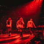 Dulce María Instagram - Gracias Austin !!! Una noche mágica! Donde nos recuerdan que nunca es tarde para seguir cumpliendo sueños !! Estuvo lleno de emociones , de nostalgia , de amor , de unirse dos generaciones y reencontrarnos gracias al amor y a la música que nos ha mantenido unidos todos estos años a pesar de todo! 🙏🏻❤️🙏🏻❤️🙌🏼 @frescolns @soyrebeldetour