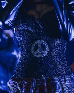 Dulce María Instagram - Denver una explosión de emociones y de energía ❤️‍🔥❤️‍🔥❤️‍🔥📸 @frescolns