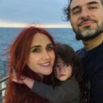 Dulce María Instagram - “ Si nada nos salva de la muerte al menos que el amor nos salve de la vida “ - PabloNeruda - Te amo hoy y todos los días @pacoalvarezv ❤️🙌🏼 gracias por regalarme el amor más grande !! Los amo ❤️❤️❤️🥰 #happyvalentinesday Feliz Día mis guerreros gracias por todo! los amo 🙌🏼