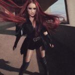 Dulce María Instagram - RBD es una explosión de posibilidades , de extremos , de intensidad , de aprendizaje , de enfrentarte a tus miedos u recibir una energía y el amor de toda una generación que no tiene comparación 🔥 gracias por regalarnos unos meses inolvidables ❤️🙌🏼 y que honor tan grande que cerrar este capítulo de #soyrebeldetour con una portada tan emblemática de la música @rollingstoneenespanol 💥🎶 Gracias por tanto !! RBD es Único y todo ha valido la pena por reencontrarnos con ustedes la generación rebelde !! 🔥🙌🏼 Y sanar corazones y rescatar sueños de nuestro niñ@ interno y Rebelde !!🙌🏼❤️🎵🎶