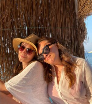 Duygu Karaca Instagram - ÇOK... 💕 @selennozgurr