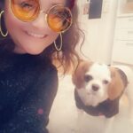 Duygu Karaca Instagram - Benim canımmm kızım 4 yaşina girdi...🐾❤o kadar cok seviyorumki seniiii o kadar cok ki;)❤🐶Birlikte nice guzel yıllarımız olsun kızım sıcacık evimizde🏡 Videodaki cirtlakvari ses tonum icin pardon;))🙈🐶🐾❤ #bugun #kızımın #dogumgunu #mari #4 #yasında #sicacik #evimin #bebegi #kingcharlescavalier #cavalier #kingcharles #cavalierspaniel #bday #happyday #mygirl