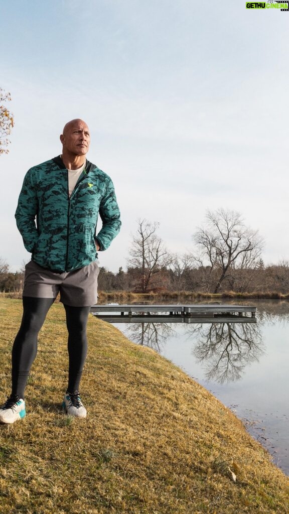 Dwayne Johnson Instagram - Our new @ProjectRock #EverySideOfStrong Collection is an extension of the peace I find at my own personal sanctuary, Mana Farms.   Even for a few hours - I can escape the noise of the daily grind - the noise that we all have to deal with.   It’s crucial for ALL OF US to reset, recharge - so we can optimize our performance in every area in our lives.   Enjoy the new gear, and may it inspire you to let your sanctuary be your anchor - wherever that may be ⚓️👊🏾💫 Available NOW WORLDWIDE in bio 🌎🔝 @UnderArmour @DicksSportingGoods #ProjectRock #EverySideOfStrong