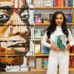 Eboni K. Williams Instagram - New Orleans…BABYYYYYYY ⁣⁣ ⁣⁣ NOLA showed up & showed out for #BetOnBlack 🖤💚 ⁣⁣ ⁣⁣ Magical evening at @baldwinandcompany ⁣ (all bookstores should serve cocktails 🍸)⁣⁣ ⁣⁣ Loved visiting my law school alma mater @loynolaw ⁣ ⁣⁣ Special thanks to @loynoblsa for inviting me to keynote your scholarship gala and honoring me with your Prestige Award 🏆 ⁣⁣ ⁣⁣ Aiight Los Angeles…y’all got next ⁣⁣ Let’s see how the City of Angeles is acting⁣⁣ See y’all TONIGHT at Malik’s 📚 Baldwin Hills Crenshaw Mall @malikbooks ⁣ ⁣ 📸 @chelsywileyphotography ⁣⁣ #Blackness #BlackPeople #success #newmindset #BlackWoman #BlackCulture #Black #BlackWriters #BlackEmpowerment #KnowYourself #diversebooks #goodnews #BlackPride #AfricanAmerican ⁣