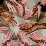 Eboni K. Williams Instagram - That time in India✨🇮🇳⁣ ⁣ I was blessed to journey to Mumbai and Ahmedabad. ⁣ ⁣ It was a life enhancing experience, for which I’m eternally grateful. ⁣ ⁣ 3 Takeaways from India⁣ ⁣ *These people do the MOST with the LEAST. Many of us do the LEAST with the MOST. ⁣ ⁣ *Cotton became a tool of Indian liberation..⁣ Cotton was a fundamental tool of Black American oppression ⁣ ⁣ *Women, all around the world 🌍, know what to do with money ⁣ ⁣ @realityisrael @jdcentwine India : इंडिया