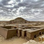 Ebru Ceylan Instagram - Saqqara 🤎 Saqqara, Al Jizah, Egypt