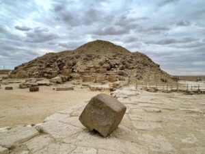 Ebru Ceylan Instagram - Saqqara 🤎