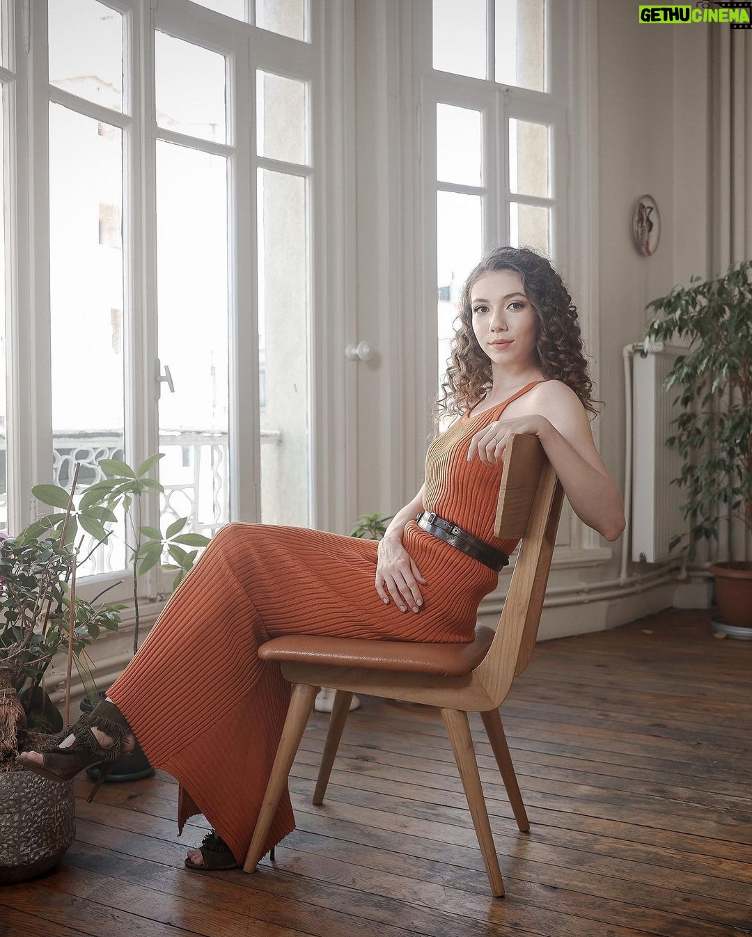 Ece Yüksel - 4.9K Likes - Milliyet Sanat’ın Eylül sayısında @asumaro ile yaptığımız keyifli röportajı bulabilirsiniz. Fotoğraflar @ozanguzelce
@milliyet_sanat