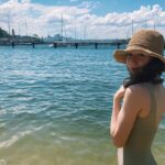 Ece Yüksel Instagram – Aralık’ta denize de girdik @burcugolgedar 👒☀️ Red Leaf Beach