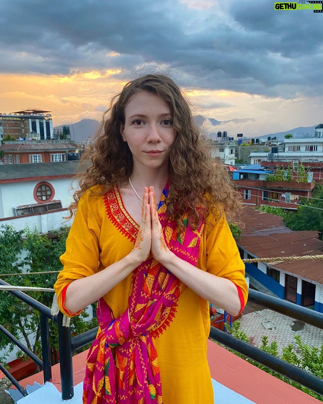 Ece Yüksel - 4.8K Likes - Namaste