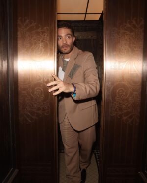 Ed Westwick Instagram - Love in an elevator (head-butt line up slide 2)