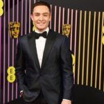 Ed Westwick Instagram - @bafta weekend photo roundup. @moalturki @iamamyjackson there’s no better company ! Congratulations to all the nominees and winners! It’s been such an amazing year for films! I still have so many to see though! Xx Royal Festival Hall