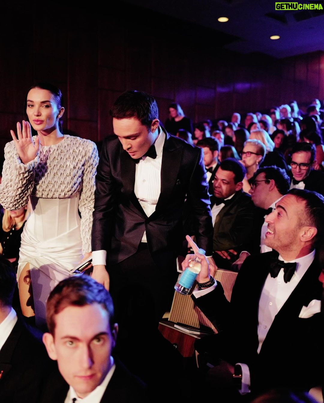 Ed Westwick Instagram - @bafta weekend photo roundup. @moalturki @iamamyjackson there’s no better company ! Congratulations to all the nominees and winners! It’s been such an amazing year for films! I still have so many to see though! Xx Royal Festival Hall