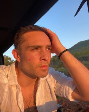 Ed Westwick Instagram - African summer..breakfast in the bush, creatures of the gods…we joined Dr Andre and his team who put in a massive amount of energy, commitment and resources towards protecting the Rhinos from poachers. I have spent time with these innocent, beautiful beings before and will do what I can to help this mission. @qwabiprivategamereserve is an amazing place. If you want to do safari which is a mesmerizing, educational experience I can’t recommend it enough. @tandaafrika and thank you @marlondutoit for the photos of me ;)