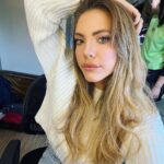 Eda Ece Instagram -
