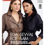 Eda Ece Instagram - ✨ Karakterleri, replikleri ve entrikalarıyla fenomen dizi ‘Yasak Elma’, ekranda bir dargın bir barışık, gerçek hayatta ise ilk günden beri sıkı dost olan başarılı oyuncular Eda Ece ve Şevval Sam’ın da önemli katkılarıyla pek çok televizyon izleyicisinin tutkusu oldu. 6. final sezonuna başlayan dizinin birbirini çok seven bu iki ismini bir araya getiren çekimimizde, başrolü kadın dayanışmasına, kız kardeşliğe ve birlikte yaratılan özel anlara verdik. @hellodergisi Röportaj: @meldanar13 Fotoğraf: @cihanalpgiray Styling: @magazat Saç: @mutluahmet.sinan Makyaj: @melisilkkilic Makyaj asistanı: @katibeaydin iletişim: @songulgoksel @sokmentalent Yapım PR: @karpooz @medyapimresmi