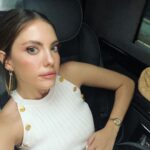 Eda Ece Instagram - Trafikte boşa geçen saatler 😂