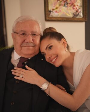 Eda Ece Instagram - Babası🤍
