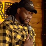 Eddy King Instagram – J’ai du expliquer à des touristes français la petite tension qu’ils ressentent de la part des québécois.🤣🤣🤣🤣.
.
.
.
.
.
.
#humour #standupcomedy #montreal #quebec #tourisme #france