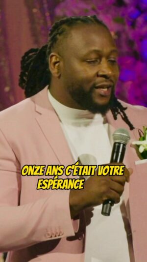 Eddy King Instagram - 11 ans de mariage ça vous impressionne vous? Lâchez un commentaire! #pourunsoirseulement avec @rachidbadouri disponible sur @primevideo dès maintenant!!
.
.
.
.
.
.
.
.
.
.
.
#saintvalentin #valentines #mariage #wedding #humour #drole #standupcomedy #amour #couple