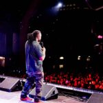 Eddy King Instagram - My summer is great! How’s yours?😁😁😁 . 📸: @jrdn_0fficiel #justepourrire #justforlaughs #montreal #eddyking #mokonzi #summer Place des Arts