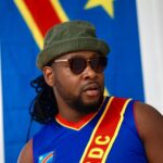 Eddy King Instagram – Mon outfit pour le show du 30 juin, 👍🏾ou 👎🏾?! Dites dans les commentaires!🤣🤣🤣🇨🇩🇨🇩🇨🇩🇨🇩🇨🇩 #BanaMbokaComedy #RDC #humour #Standup #243 #congo 🚨LIEN DANS LA BIO🚨 Le National