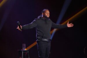 Eddy King Instagram - Stepping into 2020 like...
New year, new decade, new opportunities, new challenges! .
.
.
.
.
#newyear #2020 #eddyking #comedy #standupcomedy #humour #love #humoriste #Mokonzi #jfl #montreal #montrealmoment #casinodemontreal