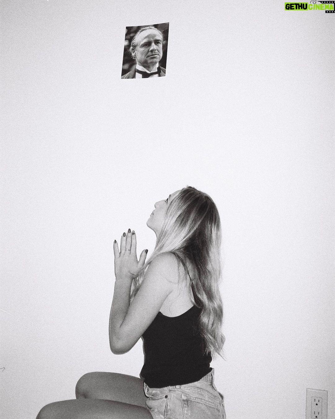 Eden McCoy Instagram - Time well spent @zion.grape
