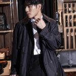 Edward Chen Instagram - “敲”想唱歌給你們聽！！！ 也”敲”喜歡Dunhill從容 優雅 永恆經典的一貫風格 @dunhill #dunhill #dunhillCOMMUNITY