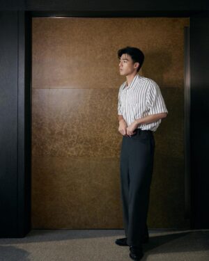 Edward Chen Instagram - 37度的北京和再度相遇的#BottegaVeneta

感謝BottegaVeneta 2023冬季系列北京時裝秀的邀請